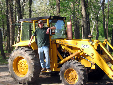 tractor.jpg